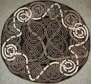 Celtic Love Knot Pattern on linen, 46" diameter