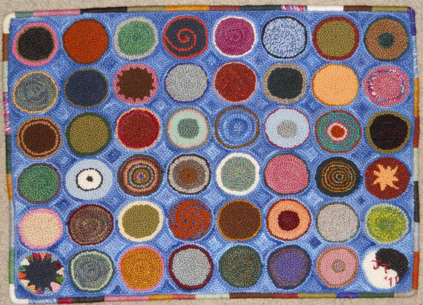 Penny Small Pattern on linen, 21"x28.5"